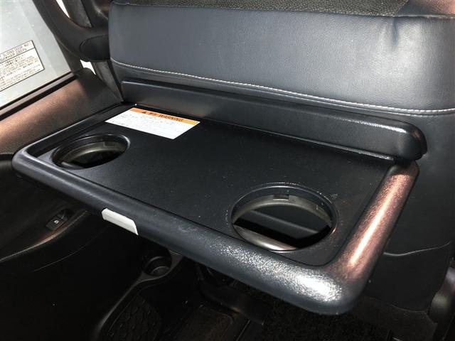 ノア ハイブリッドSi ダブルバイビー ウォークスルー 寒冷地 LEDヘッドライト クルコン 横滑り防止装置 盗難防止システム エアバッグ アルミ メモリ-ナビ スマキー Wエアコン ABS ナビ&TV デュアルエアバッグ ETC DVD(32枚目)