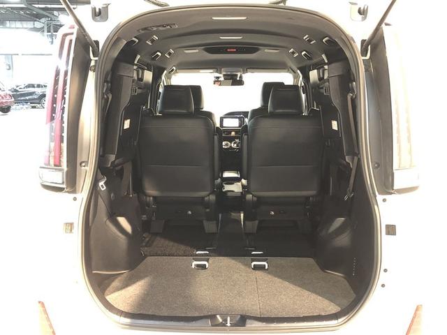 ノア ハイブリッドSi ダブルバイビー ウォークスルー 寒冷地 LEDヘッドライト クルコン 横滑り防止装置 盗難防止システム エアバッグ アルミ メモリ-ナビ スマキー Wエアコン ABS ナビ&TV デュアルエアバッグ ETC DVD(34枚目)