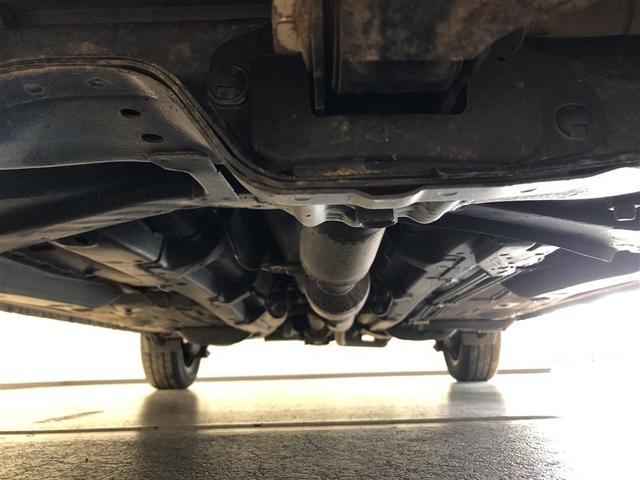 カローラアクシオ 1.5G 横滑り防止 運転席エアバック ミュージックプレイヤー接続可 エアコン 寒冷地仕様 キ-レス 4WD ABS 助手席エアバッグ パワーウィンドウ(7枚目)