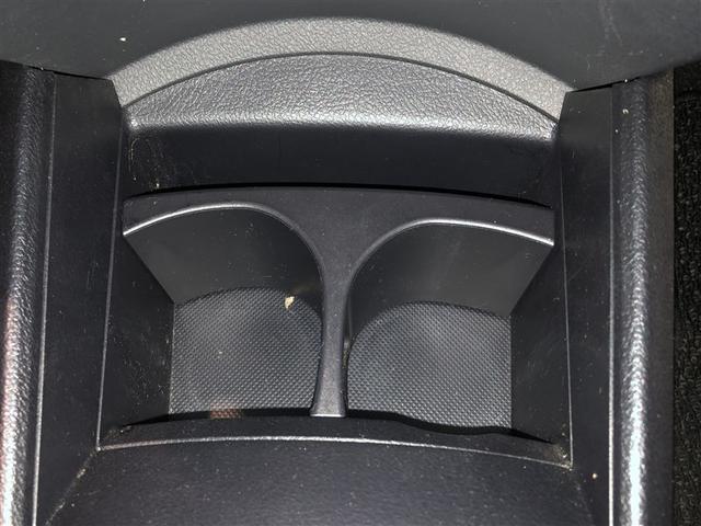 カローラアクシオ 1.5G 横滑り防止 運転席エアバック ミュージックプレイヤー接続可 エアコン 寒冷地仕様 キ-レス 4WD ABS 助手席エアバッグ パワーウィンドウ(26枚目)