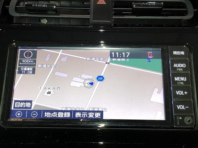 プリウス A PCS AC100V電源 LEDランプ パワーシート ドライブレコーダー 4WD オートエアコン ETC付 ミュージックプレイヤー接続可 盗難防止システム ナビ&TV スマートキー オートクルーズ(3枚目)