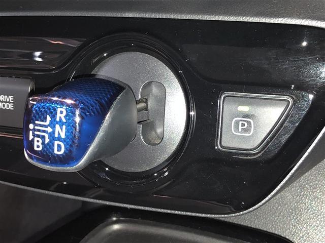 プリウス A PCS AC100V電源 LEDランプ パワーシート ドライブレコーダー 4WD オートエアコン ETC付 ミュージックプレイヤー接続可 盗難防止システム ナビ&TV スマートキー オートクルーズ(21枚目)