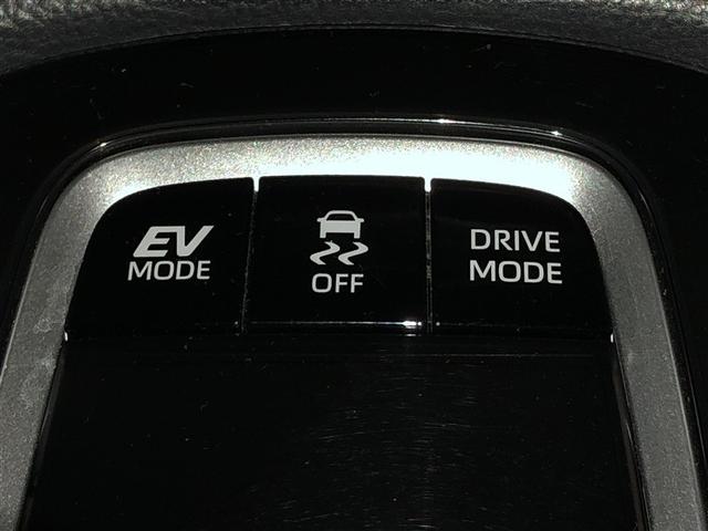 カローラクロス ハイブリッド　Ｇ　オートクルーズコントロール　ドライブレコーダー　ＥＴＣ　バックカメラ　ＬＥＤヘッドライト　ナビ　４ＷＤ　衝突被害軽減システム　メモリーナビ　オートエアコン　スマートキー　寒冷地仕様（27枚目）