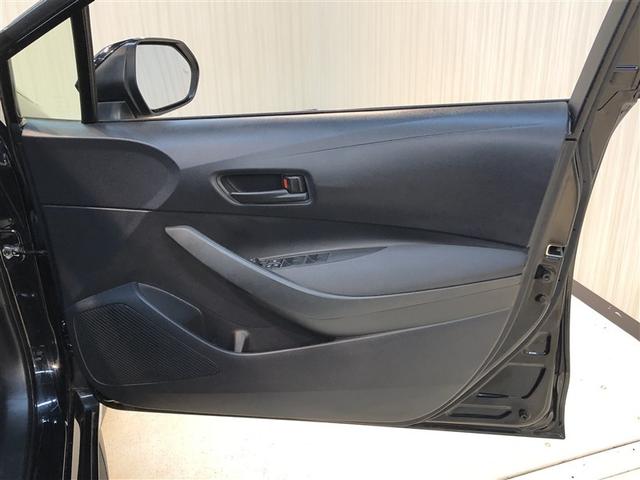 カローラスポーツ Ｇ　Ｘ　ドラレコ　アイドリングストップ　ナビ　ＬＥＤヘッドランプ　バックカメラ　衝突被害軽減システム　４ＷＤ　メモリーナビ　ミュージックプレイヤー接続可　ＥＴＣ　スマートキー　オートクルーズコントロール（13枚目）