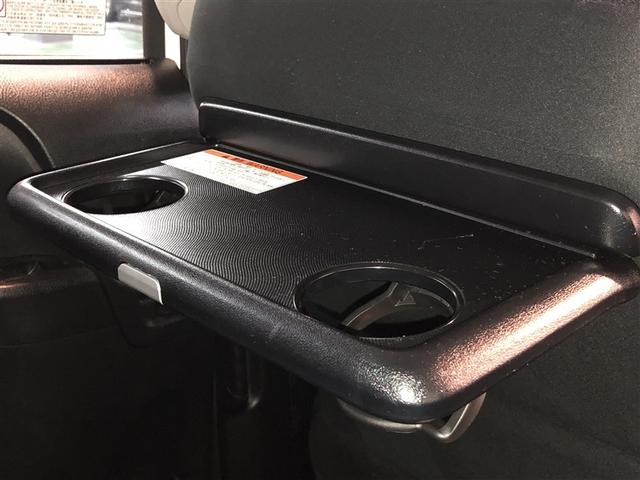 ノア Ｘ　ＡＵＸ　リアオートエアコン　パワーステアリング　助手席エアバック　オートクルーズコントロール　横滑り防止装置　ドライブレコーダー　キーレスエントリー　ナビ＆ＴＶ　オートエアコン　パワーウィンドウ（31枚目）