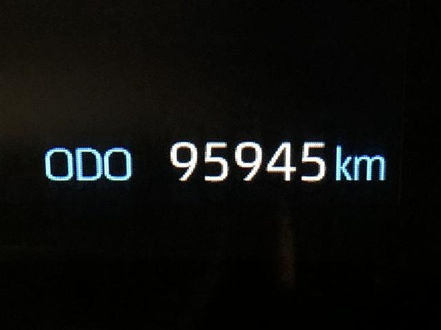 ヤリス X 追突防止装置 VSC スマートキー&プッシュスタート イモビライザー 寒冷地仕様 Bカメラ マニュアルエアコン ETC付 ナビ Aクルコン レンタアップ 4WD パワーウインドウ ABS キーレス(35枚目)