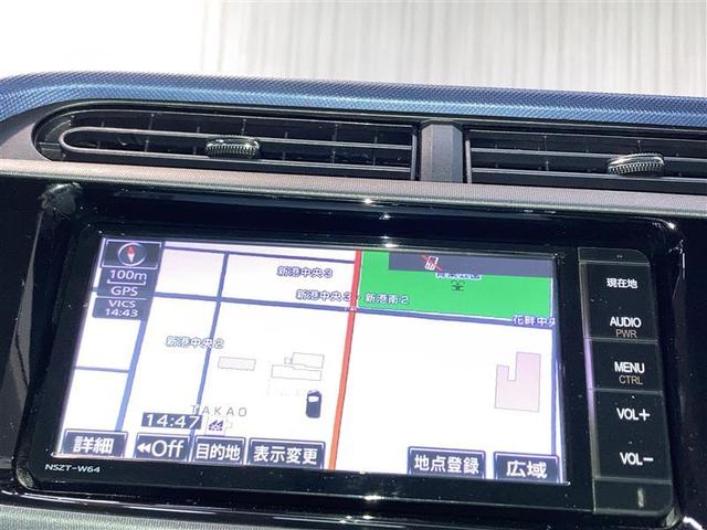 S CDプレイヤー ダブルエアバッグ 横滑防止 寒冷地 ナビ・TV AUTOエアコン アルミ PW エアB メモリーナビゲーション パワステ キーレスエントリ ABS付 DVD視聴可 Fセグ(3枚目)