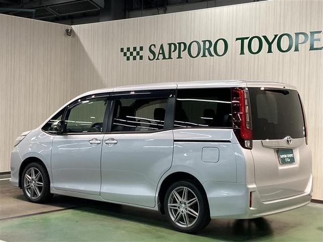 X 左右パワースライドドア リアクーラー ETC車載器 3列 AC ウォークスルー 盗難防止システム A-STOP ワンオーナー車 ESC フルセグTV LEDランプ パワステ フルフラット CD再生(4枚目)