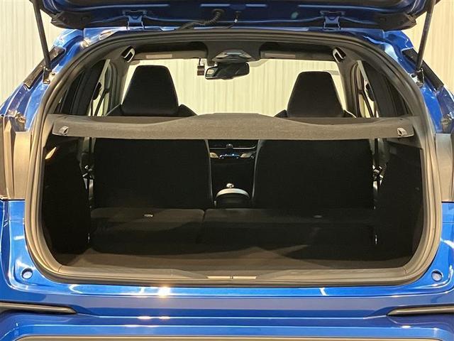 Ｃ－ＨＲ Ｇ－Ｔ　Ａクルコン　盗難防止装置　寒冷地　ＬＥＤヘッドランプ　ＤＶＤ　キーレス　フルセグ　ドラレコ付　メモリーナビ　ナビ・ＴＶ　スマートキー　４ＷＤ　ＥＴＣ　横滑り防止機能　ハーフレザーシート　アルミホイール（33枚目）