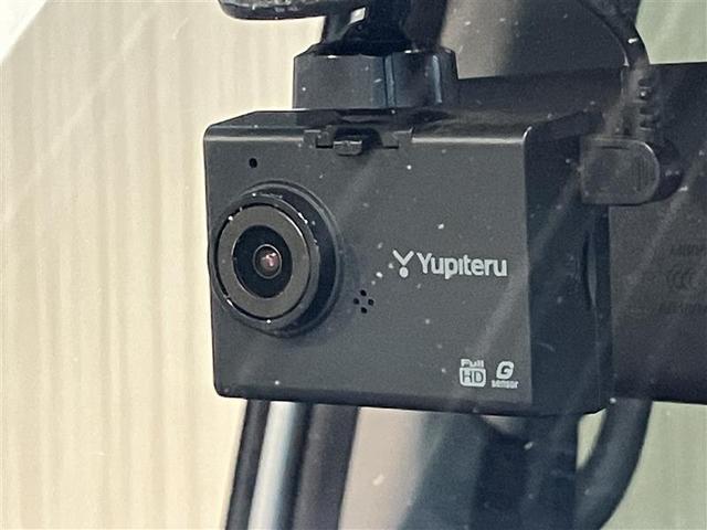 フリード＋ハイブリッド ハイブリッドＧ・ホンダセンシング　アルミ　バックモニター　盗難防止装置　地デジ　ドライブレコーダー　メモリーナビ　ナビＴＶ　スマ－トキ－　ＡＡＣ　クルーズコントロール　キーレス　エアバッグ　ＥＣＯＮ　ＤＶＤ　ＥＴＣ　ウォークスルー（6枚目）