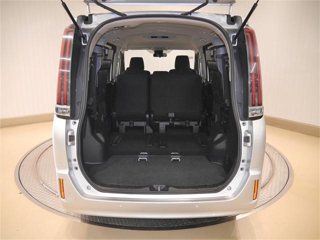 ノア Ｘ　ＡＵＸ　リアオートエアコン　パワーステアリング　助手席エアバック　オートクルーズコントロール　横滑り防止装置　キーレスエントリー　オートエアコン　ナビ　パワーウィンドウ　ＬＥＤヘッド　盗難防止装置（12枚目）