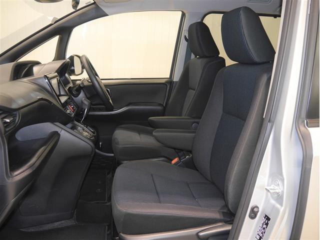 ノア Ｘ　ＡＵＸ　リアオートエアコン　パワーステアリング　助手席エアバック　オートクルーズコントロール　横滑り防止装置　キーレスエントリー　オートエアコン　ナビ　パワーウィンドウ　ＬＥＤヘッド　盗難防止装置（14枚目）