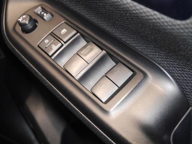 ノア Ｘ　ＡＵＸ　リアオートエアコン　パワーステアリング　助手席エアバック　オートクルーズコントロール　横滑り防止装置　キーレスエントリー　オートエアコン　ナビ　パワーウィンドウ　ＬＥＤヘッド　盗難防止装置（33枚目）
