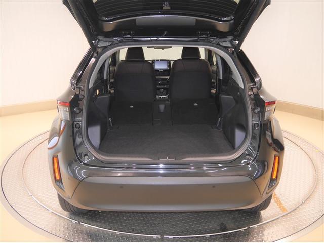 ヤリスクロス ハイブリッドＺ　クルーズＣ　横滑防止装置　リアカメラ　ワンオーナー車　フルセグ地デジ　ＬＥＤライト　メモリーナビゲーション　点検記録簿　ナビ＆ＴＶ　盗難防止装置　電動シート　ドライブレコーダー　ＡＷ　キーレス　ＡＢＳ（9枚目）