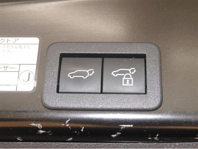 ヤリスクロス ハイブリッドＺ　クルーズＣ　横滑防止装置　リアカメラ　ワンオーナー車　フルセグ地デジ　ＬＥＤライト　メモリーナビゲーション　点検記録簿　ナビ＆ＴＶ　盗難防止装置　電動シート　ドライブレコーダー　ＡＷ　キーレス　ＡＢＳ（11枚目）