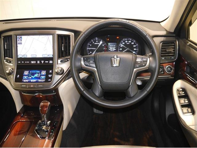 クラウン ロイヤルサルーンｉ－Ｆｏｕｒ　フルセグ地デジ　ＡＢＳ　エアバッグ　カーテンエアバック　スマートキ　盗難防止システム　オートエアコン　ＤＶＤ　クルーズコントロール　パワーシート　ＥＴＣ　Ｂカメラ　４ＷＤ　ドライブレコーダー　キーレス（5枚目）