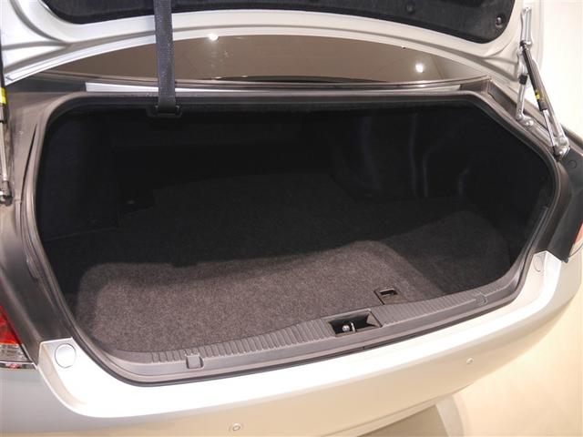 クラウン ロイヤルサルーンｉ－Ｆｏｕｒ　フルセグ地デジ　ＡＢＳ　エアバッグ　カーテンエアバック　スマートキ　盗難防止システム　オートエアコン　ＤＶＤ　クルーズコントロール　パワーシート　ＥＴＣ　Ｂカメラ　４ＷＤ　ドライブレコーダー　キーレス（9枚目）