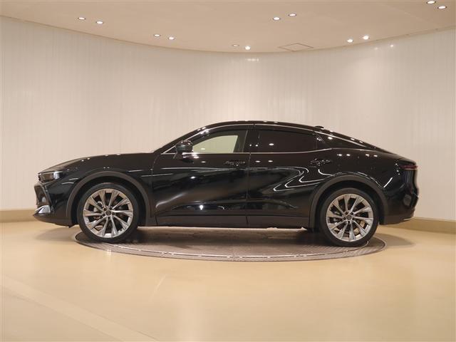 クラウンクロスオーバー Gレザーパッケージ クルーズコントロール パワーシート バックモニター LEDヘッドランプ レザーシート ドラレコ ETC 100V電源 フルセグTV 4WD スマートキー 盗難防止装置 ミュージックプレイヤー接続可(2枚目)