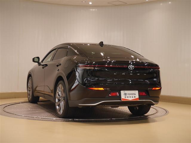 クラウンクロスオーバー Gレザーパッケージ クルーズコントロール パワーシート バックモニター LEDヘッドランプ レザーシート ドラレコ ETC 100V電源 フルセグTV 4WD スマートキー 盗難防止装置 ミュージックプレイヤー接続可(3枚目)