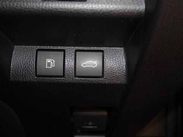 クラウンクロスオーバー Gレザーパッケージ クルーズコントロール パワーシート バックモニター LEDヘッドランプ レザーシート ドラレコ ETC 100V電源 フルセグTV 4WD スマートキー 盗難防止装置 ミュージックプレイヤー接続可(24枚目)