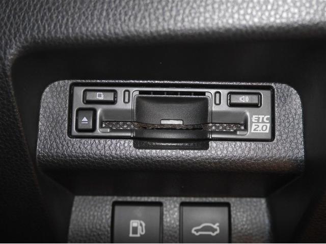 クラウンクロスオーバー Gレザーパッケージ クルーズコントロール パワーシート バックモニター LEDヘッドランプ レザーシート ドラレコ ETC 100V電源 フルセグTV 4WD スマートキー 盗難防止装置 ミュージックプレイヤー接続可(30枚目)