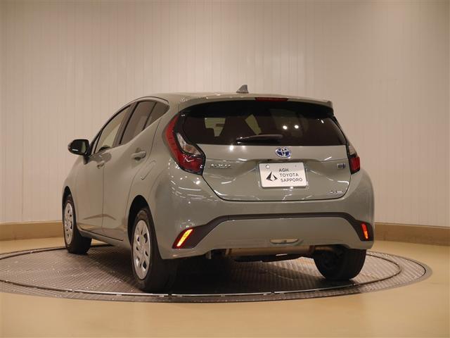 アクア X AC100V電源 オートエアコン LEDヘッド クルーズコントロール ナビ バックカメラ ETC サイドエアバッグ スマートキー 4WD 盗難防止システム エアバッグ メモリーナビ ESC ABS(3枚目)