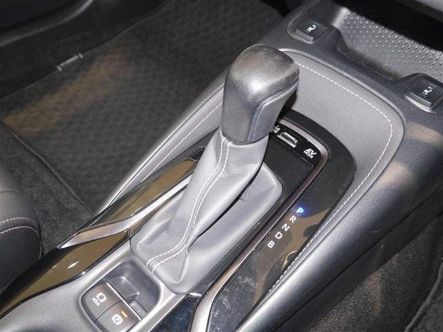 カローラツーリング ハイブリッド　ダブルバイビー　バックモニタ－　フルセグテレビ　１オーナー　ナビＴＶ　ＬＥＤヘッド　横滑り防止装置　クルーズコントロール　寒冷地仕様　スマートキー　ＡＣ　ＡＷ　エアバッグ　イモビライザー　ＡＢＳ　パワーウィンドウ（6枚目）