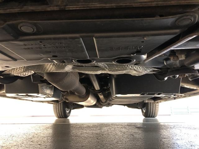 アルファード ２．５Ｓ　Ｃパッケージ　アイドリングＳ　ＡＷ　地デジＴＶ　メモリナビ　ドラレコ　横滑防止装置　寒冷地　パワーシート　ＥＴＣ車載器　ナビ＆ＴＶ　パワーステアリング　ＬＥＤ　キーレスエントリー　エアバッグ　盗難防止装置　４ＷＤ（8枚目）