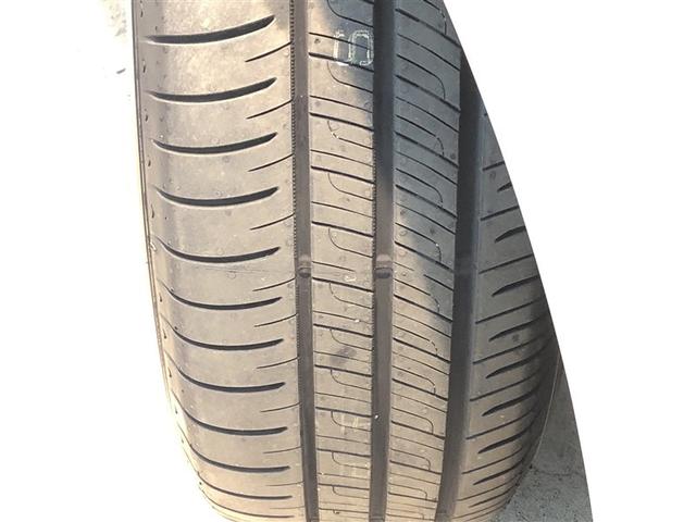 アルファード ２．５Ｓ　Ｃパッケージ　アイドリングＳ　ＡＷ　地デジＴＶ　メモリナビ　ドラレコ　横滑防止装置　寒冷地　パワーシート　ＥＴＣ車載器　ナビ＆ＴＶ　パワーステアリング　ＬＥＤ　キーレスエントリー　エアバッグ　盗難防止装置　４ＷＤ（37枚目）