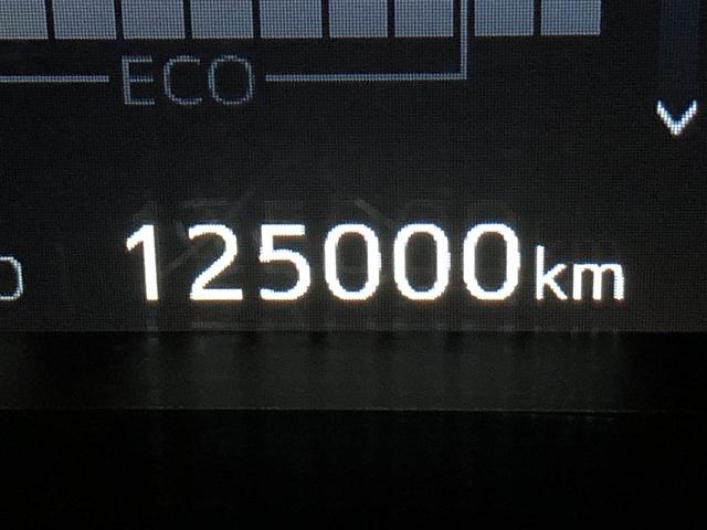 アルファード ２．５Ｓ　Ｃパッケージ　アイドリングＳ　ＡＷ　地デジＴＶ　メモリナビ　ドラレコ　横滑防止装置　寒冷地　パワーシート　ＥＴＣ車載器　ナビ＆ＴＶ　パワーステアリング　ＬＥＤ　キーレスエントリー　エアバッグ　盗難防止装置　４ＷＤ（39枚目）