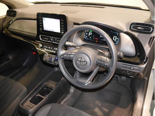 アクア Ｘ　ＡＣ１００Ｖ電源　オートエアコン　ＬＥＤヘッド　クルーズコントロール　ナビ　バックカメラ　ＥＴＣ　サイドエアバッグ　スマートキー　４ＷＤ　盗難防止システム　エアバッグ　メモリーナビ　ＥＳＣ　ＡＢＳ（4枚目）