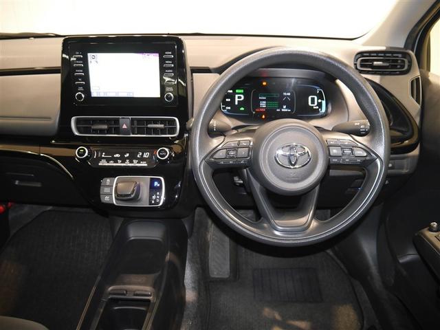 アクア Ｘ　ＡＣ１００Ｖ電源　オートエアコン　ＬＥＤヘッド　クルーズコントロール　ナビ　バックカメラ　ＥＴＣ　サイドエアバッグ　スマートキー　４ＷＤ　盗難防止システム　エアバッグ　メモリーナビ　ＥＳＣ　ＡＢＳ（5枚目）