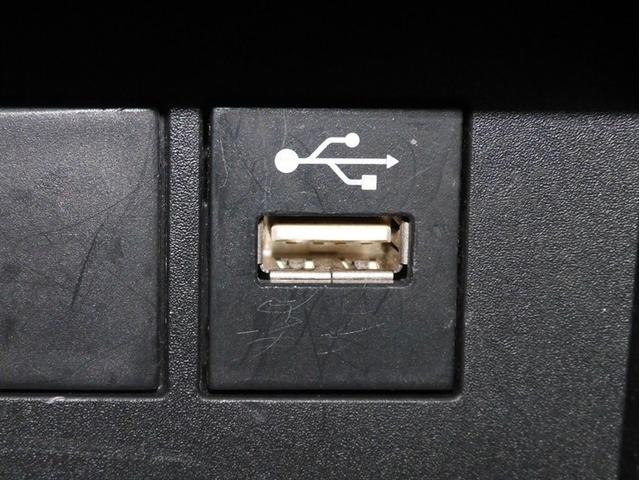 アクア Ｘ　ＡＣ１００Ｖ電源　オートエアコン　ＬＥＤヘッド　クルーズコントロール　ナビ　バックカメラ　ＥＴＣ　サイドエアバッグ　スマートキー　４ＷＤ　盗難防止システム　エアバッグ　メモリーナビ　ＥＳＣ　ＡＢＳ（14枚目）