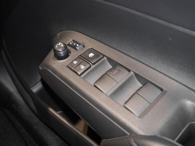 アクア Ｘ　ＡＣ１００Ｖ電源　オートエアコン　ＬＥＤヘッド　クルーズコントロール　ナビ　バックカメラ　ＥＴＣ　サイドエアバッグ　スマートキー　４ＷＤ　盗難防止システム　エアバッグ　メモリーナビ　ＥＳＣ　ＡＢＳ（31枚目）