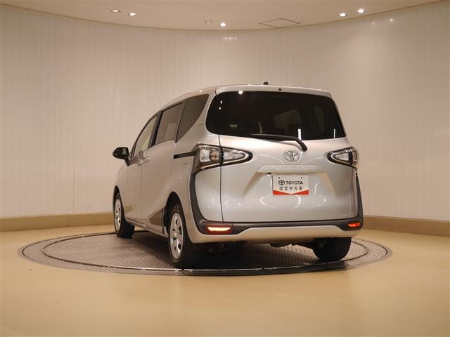 シエンタ X VSC パワーウインドウ 寒冷地仕様車 キーレスエントリー パワーステアリング ナビ マニュアルエアコン 衝突被害軽減ブレーキ 4WD バックカメラ スマートキー ETC ABS レンタUP(3枚目)