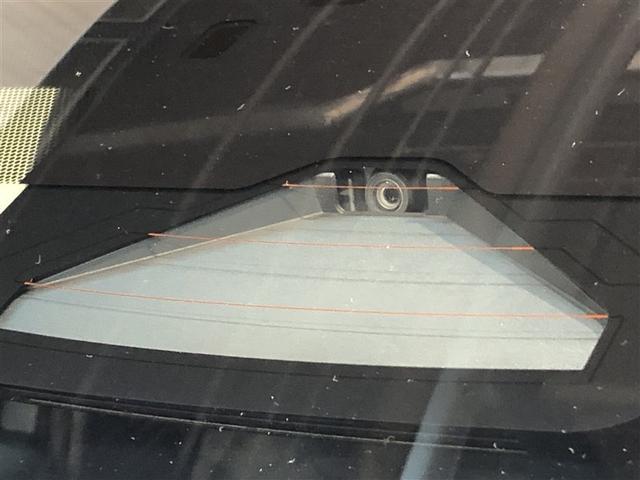 ヤリス X 追突防止装置 VSC スマートキー&プッシュスタート イモビライザー 寒冷地仕様 Bカメラ マニュアルエアコン ETC付 アルミホイール Aクルコン 4WD パワーウインドウ ABS キーレス(5枚目)