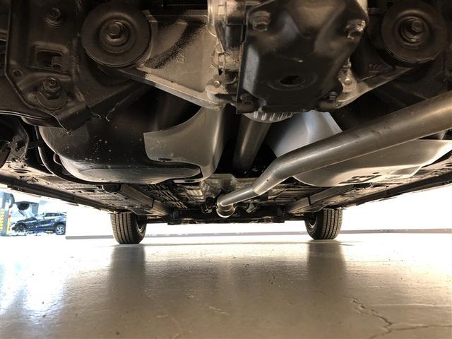 ヤリス X 追突防止装置 VSC スマートキー&プッシュスタート イモビライザー 寒冷地仕様 Bカメラ マニュアルエアコン ETC付 アルミホイール Aクルコン 4WD パワーウインドウ ABS キーレス(9枚目)