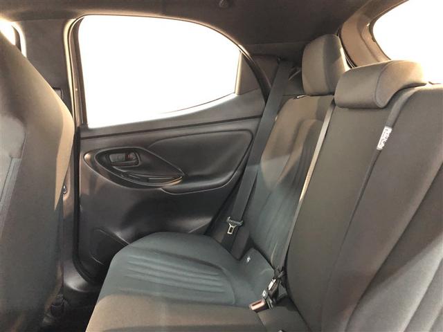 ヤリス X 追突防止装置 VSC スマートキー&プッシュスタート イモビライザー 寒冷地仕様 Bカメラ マニュアルエアコン ETC付 アルミホイール Aクルコン 4WD パワーウインドウ ABS キーレス(11枚目)