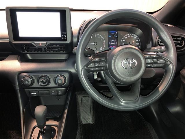 ヤリス X 追突防止装置 VSC スマートキー&プッシュスタート イモビライザー 寒冷地仕様 Bカメラ マニュアルエアコン ETC付 アルミホイール Aクルコン 4WD パワーウインドウ ABS キーレス(15枚目)