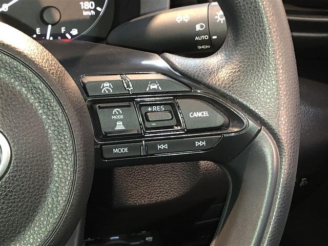 ヤリス X 追突防止装置 VSC スマートキー&プッシュスタート イモビライザー 寒冷地仕様 Bカメラ マニュアルエアコン ETC付 アルミホイール Aクルコン 4WD パワーウインドウ ABS キーレス(17枚目)