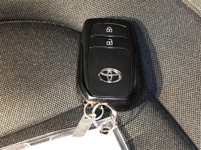 ヤリス X 追突防止装置 VSC スマートキー&プッシュスタート イモビライザー 寒冷地仕様 Bカメラ マニュアルエアコン ETC付 アルミホイール Aクルコン 4WD パワーウインドウ ABS キーレス(21枚目)