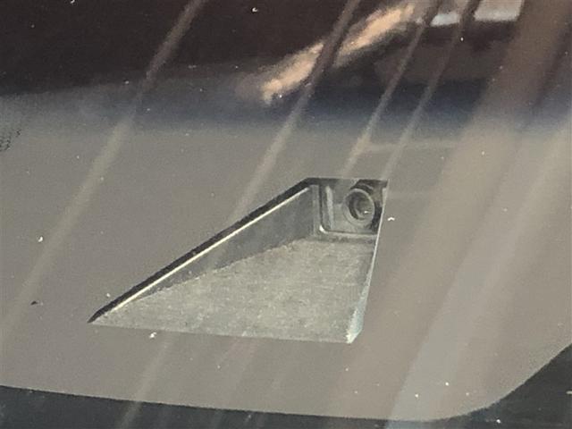 ハリアーハイブリッド Z レザーパッケージ ナビTV エアロ 寒冷地仕様 AC100V電源 LEDライト 本革 エアコン 横滑り防止 ドラレコ付 クルーズコントロール Pシート ガラスルーフ メディアプレイヤー接続 キーレスエントリー アルミ(5枚目)