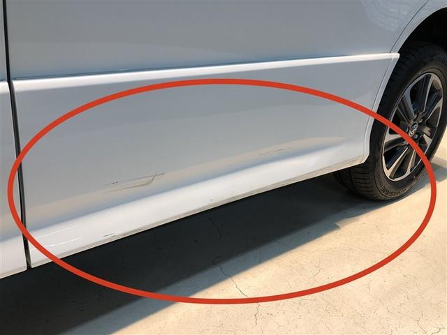 ノア Ｓｉ　ダブルバイビーＩＩＩ　両側電動ドア　リアオートエアコン　アルミ　バックモニター　フルフラット　オートクルーズコントロール　キーレス　ＬＥＤヘッドライト　ナビ＆ＴＶ　オートエアコン　４ＷＤ　ＤＶＤ　盗難防止装置　フルセグＴＶ（40枚目）