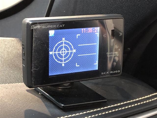 ハリアー エレガンス　Ｂカメラ　ＬＥＤライト　サイドエアバッグ　フルタイム４ＷＤ　オートエアコン　運転席パワーシート　横滑り防止装置　盗難防止システム　スマートキー　エアバッグ　パワーウインドウ　ＥＴＣ車載器　寒冷地仕様（31枚目）