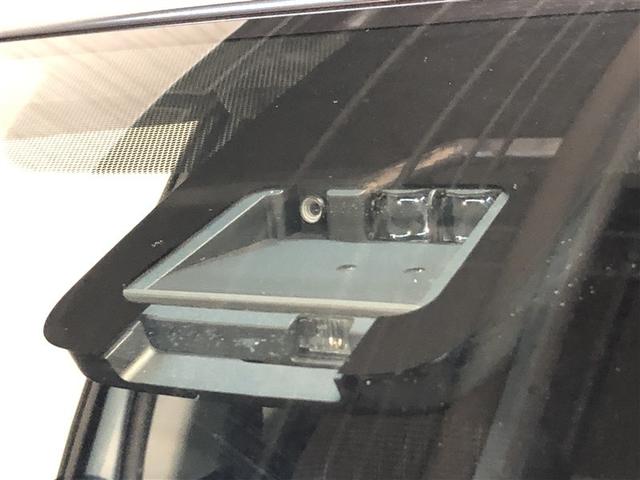 ヴィッツ Ｆ　アルミ　衝突被害軽減ブレーキ　ＰＷ　ＥＳＣ　ＰＳ　キーレスエントリー　切替式４ＷＤ　ＡＢＳ　Ｂカメラ　ＥＴＣ　エアコン　寒冷地　Ｗエアバッグ　ナビ　メモリーナビゲーション　ミュージックプレイヤー接続可（5枚目）