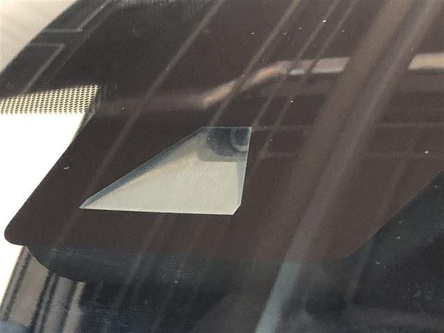 Ｃ－ＨＲ Ｓ－Ｔ　横滑防止装置　メディアプレイヤー接続　Ｂモニター　メモリナビ　ＡＢＳ　パワーウインドウ　ＡＡＣ　盗難防止システム　ナビＴＶ　クルコン　サイドエアバッグ　アルミ　キーフリー　ドラレコ　エアバッグ　４ＷＤ（5枚目）