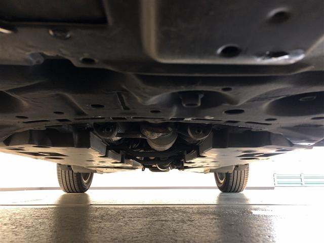 Ｃ－ＨＲ Ｓ－Ｔ　横滑防止装置　メディアプレイヤー接続　Ｂモニター　メモリナビ　ＡＢＳ　パワーウインドウ　ＡＡＣ　盗難防止システム　ナビＴＶ　クルコン　サイドエアバッグ　アルミ　キーフリー　ドラレコ　エアバッグ　４ＷＤ（9枚目）