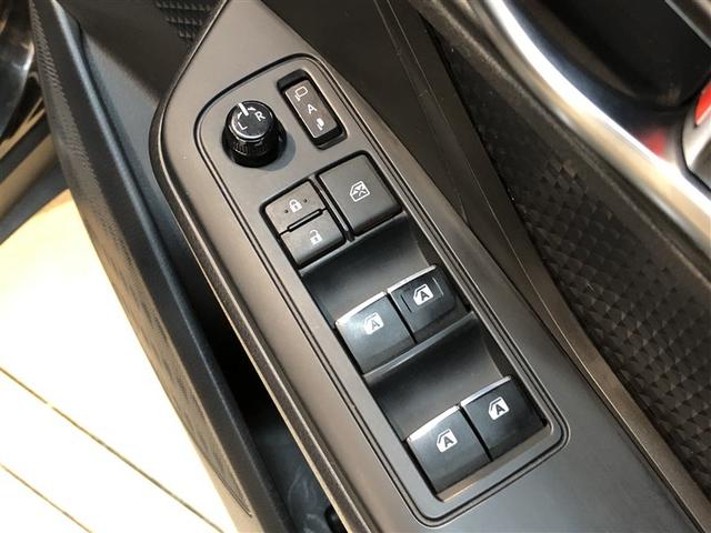 Ｃ－ＨＲ Ｓ－Ｔ　横滑防止装置　メディアプレイヤー接続　Ｂモニター　メモリナビ　ＡＢＳ　パワーウインドウ　ＡＡＣ　盗難防止システム　ナビＴＶ　クルコン　サイドエアバッグ　アルミ　キーフリー　ドラレコ　エアバッグ　４ＷＤ（15枚目）