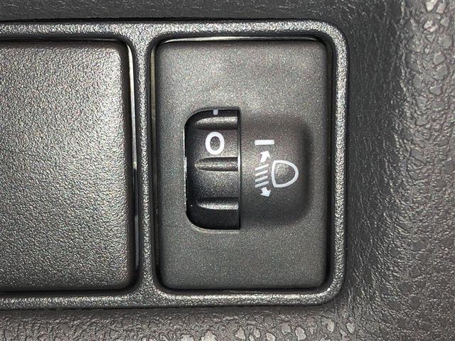 Ｃ－ＨＲ Ｓ－Ｔ　横滑防止装置　メディアプレイヤー接続　Ｂモニター　メモリナビ　ＡＢＳ　パワーウインドウ　ＡＡＣ　盗難防止システム　ナビＴＶ　クルコン　サイドエアバッグ　アルミ　キーフリー　ドラレコ　エアバッグ　４ＷＤ（25枚目）