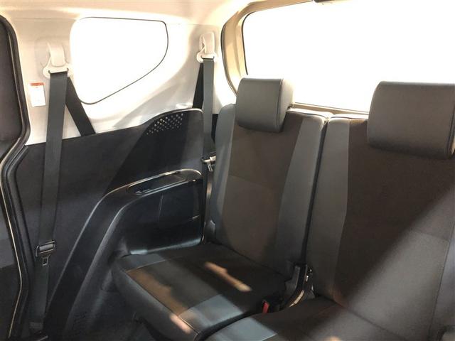 シエンタ Ｇ　クエロ　衝突被害軽減ブレーキ　両側パワースライドドア　ＬＥＤヘッドランプ　４ＷＤ　寒冷地仕様　ナビ＆ＴＶ　バックカメラ　メモリーナビ　盗難防止装置　キーレス　オートエアコン　３列シート　ＡＢＳ　横滑り防止機能（12枚目）